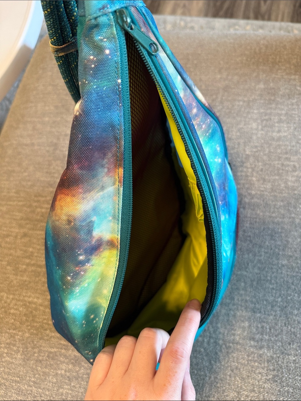 Kavu Teal Galaxy Rope Strap Sling Bag - Picture 5 of 6